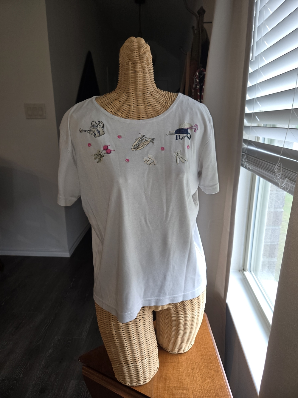 Cabin Creek Cream Embroidery Garden Tee
